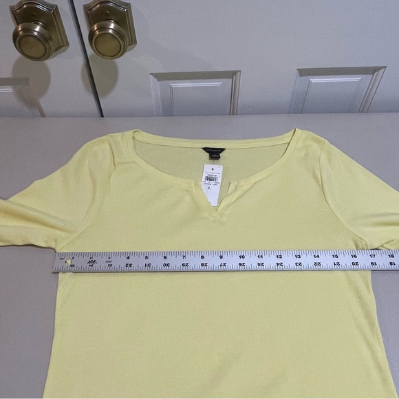 Ann Taylor Split Neck Cotton T-Shirt - Picture 8 of 13